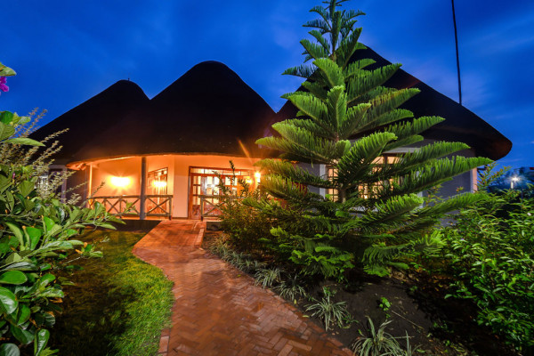 Emburara Farm Lodge